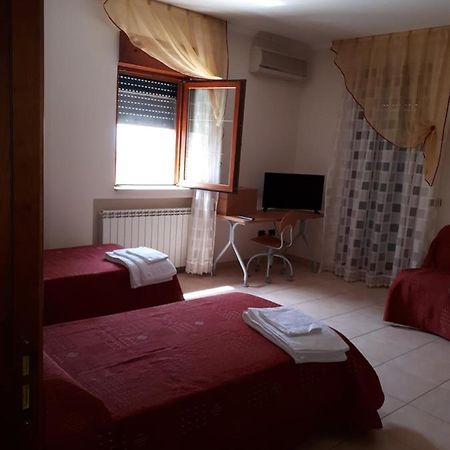B&B Porta Del Gargano San Marco in Lamis Exteriör bild